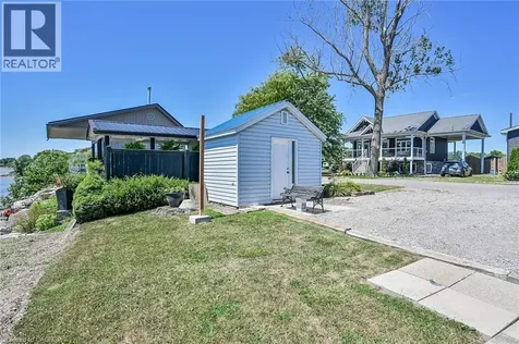 86 Lakeshore Road Selkirk ON N0A 1P0