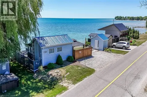 86 Lakeshore Road Selkirk ON N0A 1P0