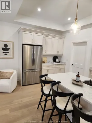 42 Mulberry Court Amherstburg ON N9V 1N3
