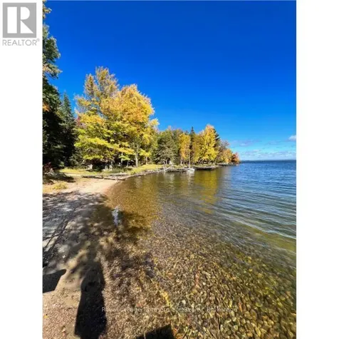 17 Muskie Bay, Lake Nipissing Nipissing ON P0H 1W0