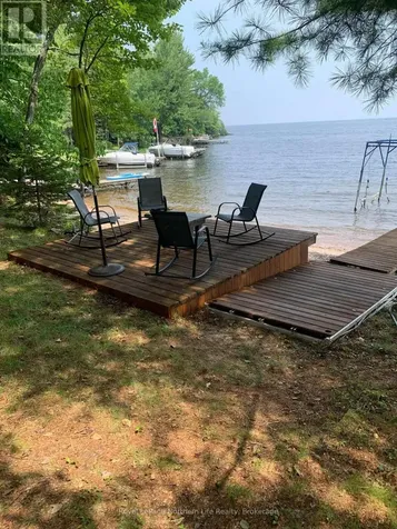 17 Muskie Bay, Lake Nipissing Nipissing ON P0H 1W0