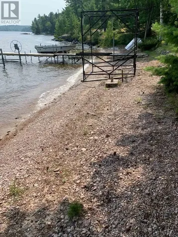 17 Muskie Bay, Lake Nipissing Nipissing ON P0H 1W0