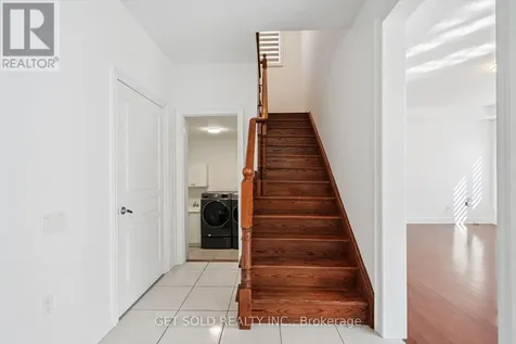 49 Blackberry Valley Crescent Caledon ON L7C 2C7