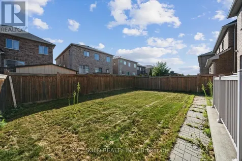 49 Blackberry Valley Crescent Caledon ON L7C 2C7