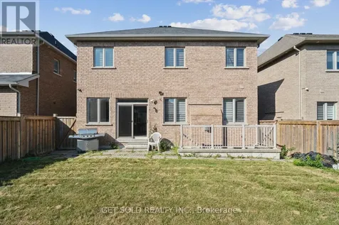 49 Blackberry Valley Crescent Caledon ON L7C 2C7