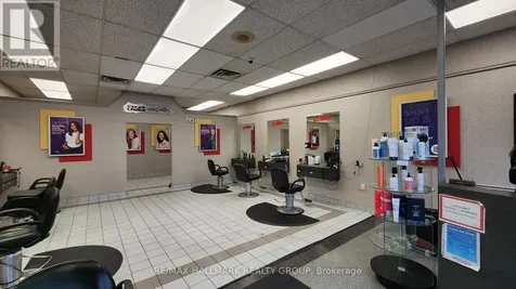 1717 Bank Street Ottawa ON K1V 7Z4