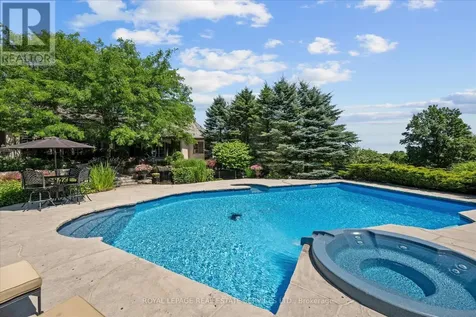 10090 Pineview Trail Milton ON L0P 1B0