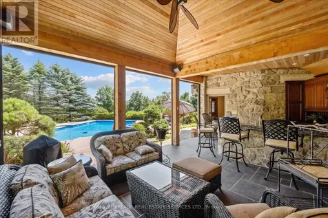 10090 Pineview Trail Milton ON L0P 1B0