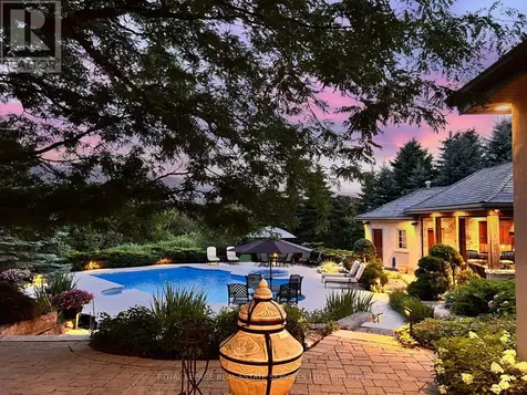 10090 Pineview Trail Milton ON L0P 1B0