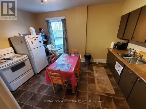 86 Victoria Street Brantford ON N3S 3K6