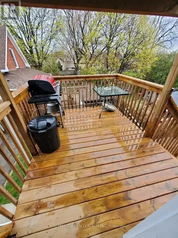 86 Victoria Street Brantford ON N3S 3K6