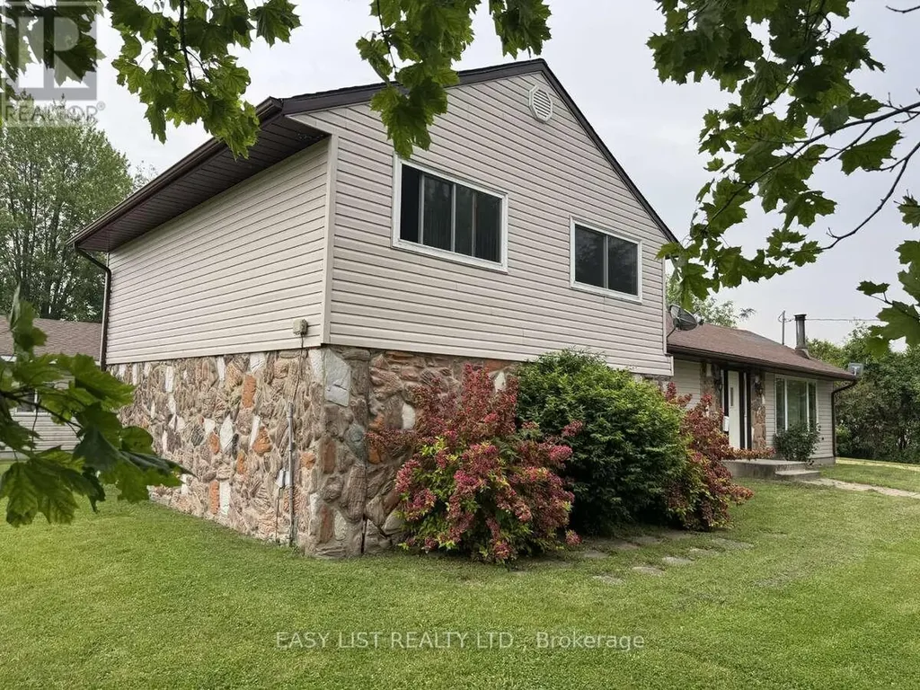 3104 St Clair Parkway St. Clair ON N0P 1H0