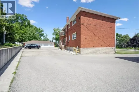 275 Herbert Street Waterloo ON N2J 1V3