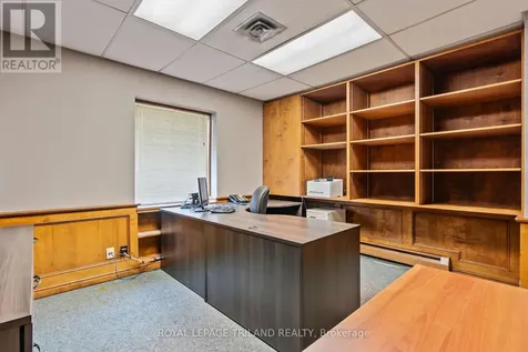 108 Centre Street St. Thomas ON N5R 2Z7