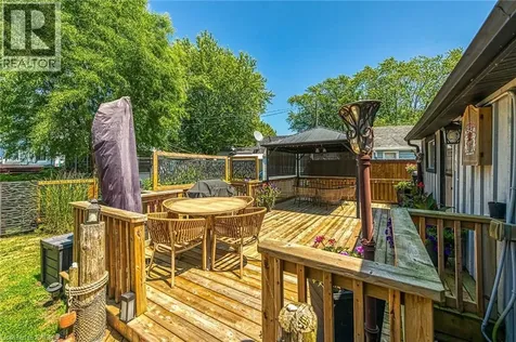 1023 Lakeshore Road Selkirk ON N0A 1P0