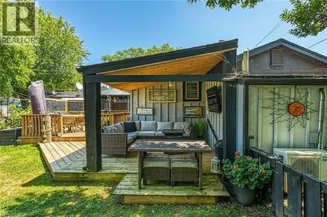 1023 Lakeshore Road Selkirk ON N0A 1P0