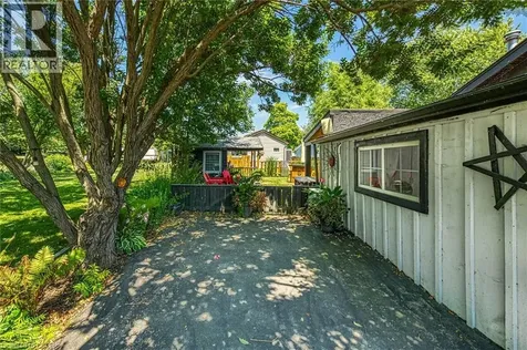 1023 Lakeshore Road Selkirk ON N0A 1P0