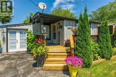 1023 Lakeshore Road Selkirk ON N0A 1P0