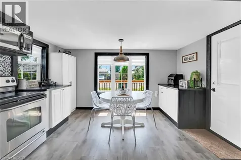 1023 Lakeshore Road Selkirk ON N0A 1P0