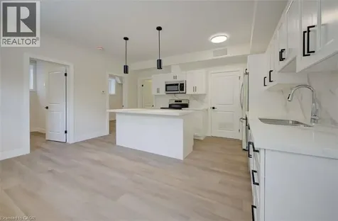 17 Peter Street Kitchener ON N2G 3J5