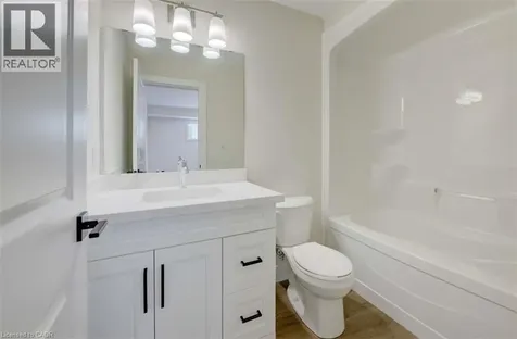 17 Peter Street Kitchener ON N2G 3J5
