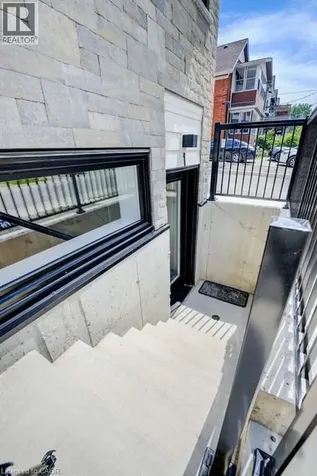 17 Peter Street Kitchener ON N2G 3J5