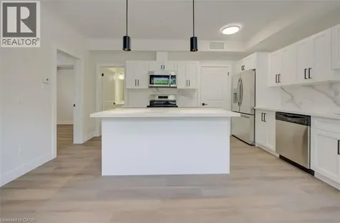 17 Peter Street Kitchener ON N2G 3J5