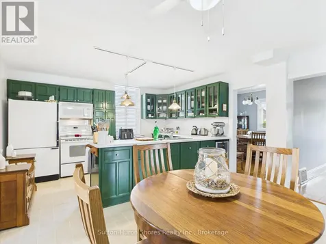 668 Gustavus Street Saugeen Shores ON N0H 2C0