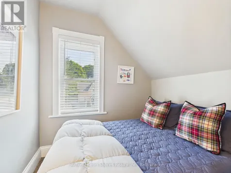 668 Gustavus Street Saugeen Shores ON N0H 2C0