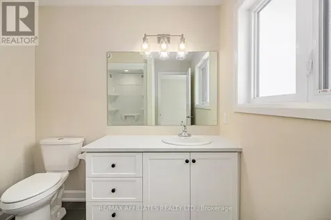 361 Voyageur Place Russell ON K0A 1W0