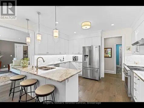 81 Spruce Street Tiny ON L0L 1P1