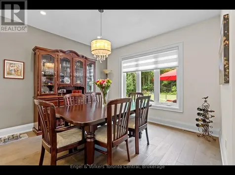 81 Spruce Street Tiny ON L0L 1P1