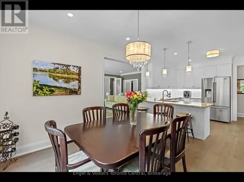 81 Spruce Street Tiny ON L0L 1P1