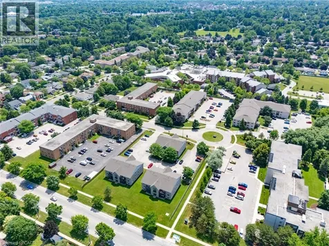 50 Campbell Court Stratford ON N5A 7T6
