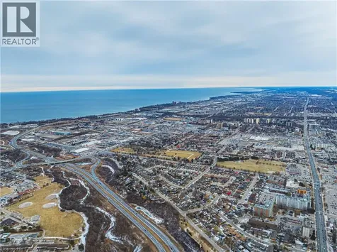 55 Dryden Lane Hamilton ON L8H 1L9