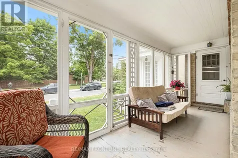 38 Drummond Street West Perth ON K7H 2J8