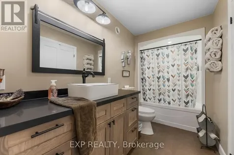 51 Yantha Crescent Madawaska Valley ON K0J 1B0