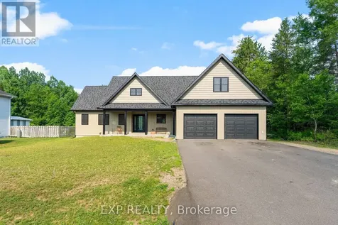 51 Yantha Crescent Madawaska Valley ON K0J 1B0
