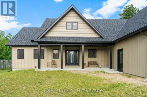 51 Yantha Crescent Madawaska Valley ON K0J 1B0