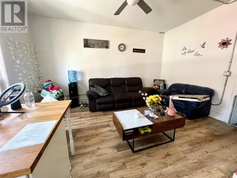 209 Second Street Kenora ON P9N 1G1