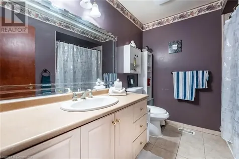 97 Guildwood Drive Hamilton ON L9C 6S3