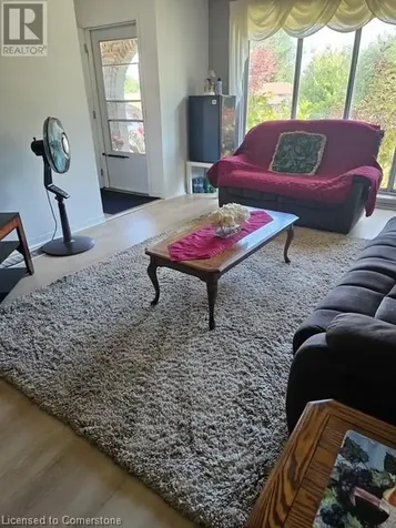 97 Guildwood Drive Hamilton ON L9C 6S3