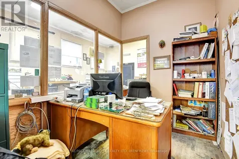 150 Raglan Street South Renfrew ON K7V 1R1