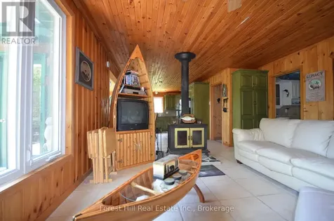 10365 Rabbit Temagami ON P0H 2H0
