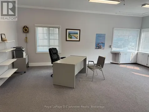 140 High Street Saugeen Shores ON N0H 2L0
