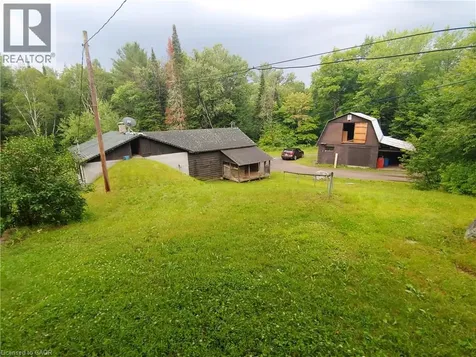 429 Lynx Lake Road Huntsville ON P1H 2J3