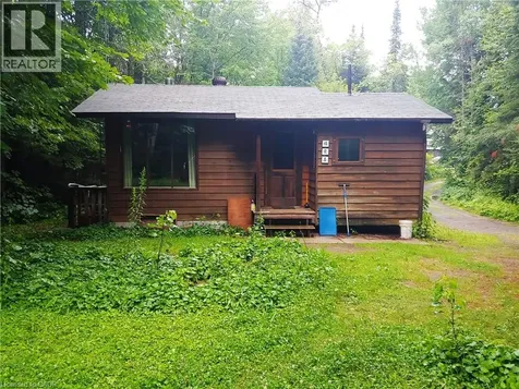 429 Lynx Lake Road Huntsville ON P1H 2J3