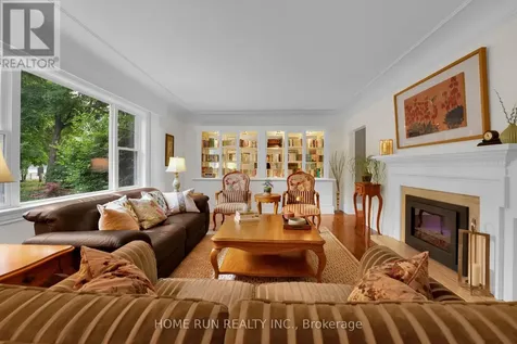 275 Buchan Road Ottawa ON K1M 0W4