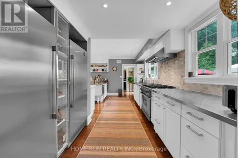 275 Buchan Road Ottawa ON K1M 0W4