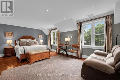 275 Buchan Road Ottawa ON K1M 0W4